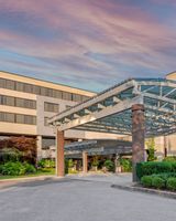 Armon Hotel & Conference Center