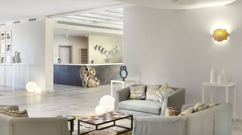 <b>Baglioni Resort Sardinia Lobby</b>. Images powered by <a href="https://www.leonardoworldwide.com/" title="Leonardo Worldwide" target="_blank">Leonardo</a>.