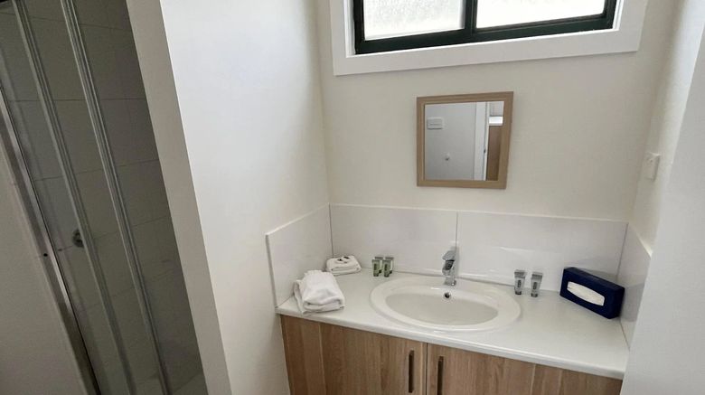 <b>NRMA Mildura Riverside Holiday Park Room</b>. Images powered by <a href="https://www.leonardoworldwide.com/" title="Leonardo Worldwide" target="_blank">Leonardo</a>.