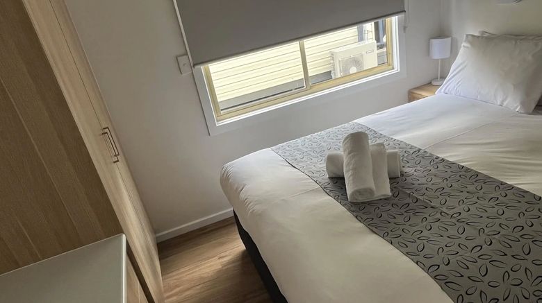 <b>NRMA Mildura Riverside Holiday Park Room</b>. Images powered by <a href="https://www.leonardoworldwide.com/" title="Leonardo Worldwide" target="_blank">Leonardo</a>.