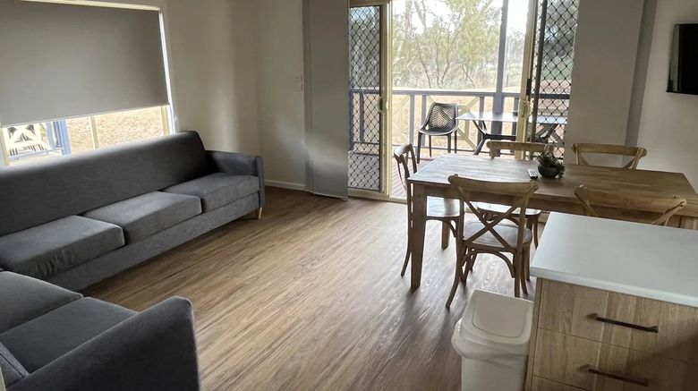 <b>NRMA Mildura Riverside Holiday Park Room</b>. Images powered by <a href="https://www.leonardoworldwide.com/" title="Leonardo Worldwide" target="_blank">Leonardo</a>.