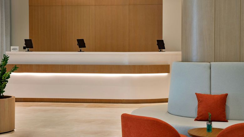 <b>Courtyard World Trade Center, Abu Dhabi Lobby</b>. Images powered by <a href="https://www.leonardoworldwide.com/" title="Leonardo Worldwide" target="_blank">Leonardo</a>.