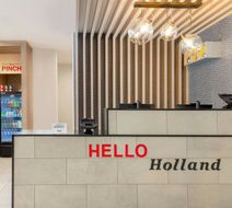TownePlace Suites Holland Lobby