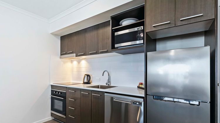 Quest Chermside Room