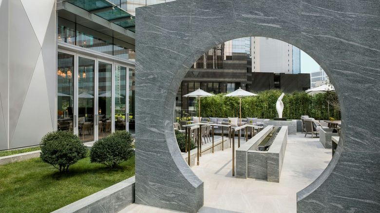 <b>The St. Regis Hong Kong Restaurant</b>. Images powered by <a href="https://www.leonardoworldwide.com/" title="Leonardo Worldwide" target="_blank">Leonardo</a>.