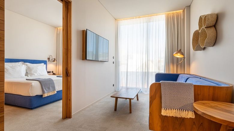 <b>3HB Faro Room</b>. Images powered by <a href=https://www.travelagewest.com/Hotels/Faro-Portugal/