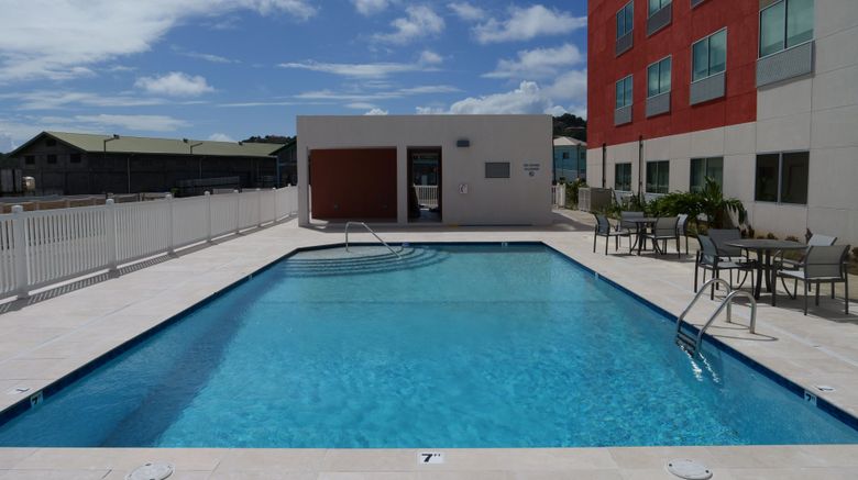 <b>Holiday Inn Express & Suites St. Vincent Pool</b>. Images powered by <a href="https://www.leonardoworldwide.com/" title="Leonardo Worldwide" target="_blank">Leonardo</a>.
