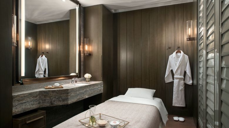 <b>The St. Regis Hong Kong Spa</b>. Images powered by <a href="https://www.leonardoworldwide.com/" title="Leonardo Worldwide" target="_blank">Leonardo</a>.
