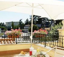 Fashion Hotel Exterior