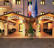 Fashion Hotel Exterior