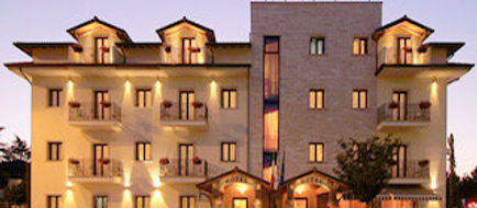 Fashion Hotel Exterior