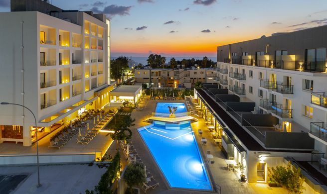 Anemi Hotel and Suites Exterior