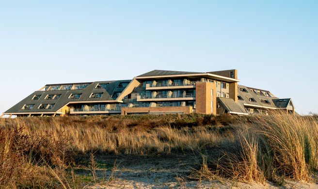 Sandton Paal 8 Hotel aan Zee Exterior