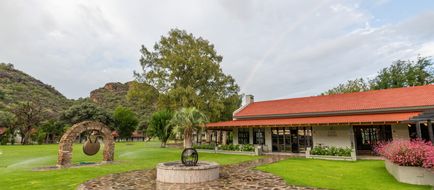 Midgard Country Estate Exterior