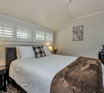 Calistoga Wine Way Inn Room