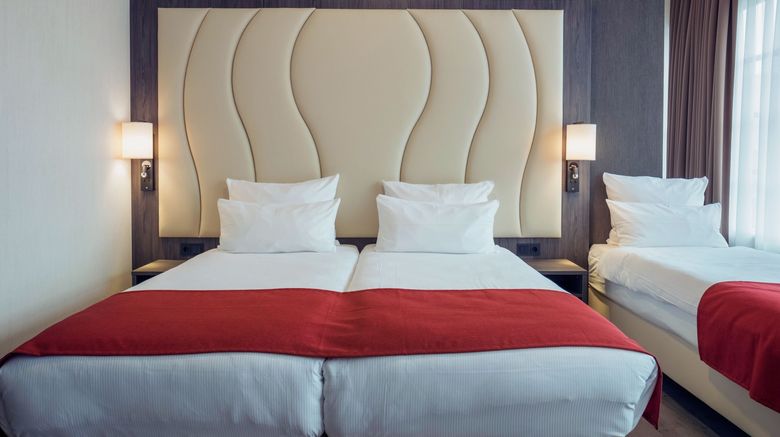 <b>Plaza Premium Den Haag City Center Room</b>. Images powered by <a href="https://www.leonardoworldwide.com/" title="Leonardo Worldwide" target="_blank">Leonardo</a>.