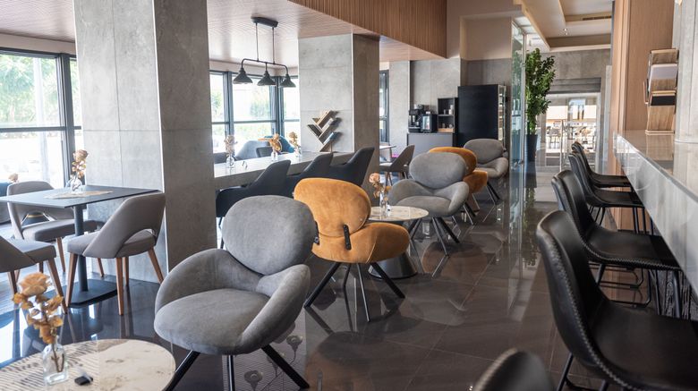 <b>Rise Hotel Larnaca Pool</b>. Images powered by <a href="https://www.leonardoworldwide.com/" title="Leonardo Worldwide" target="_blank">Leonardo</a>.