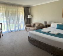 Club Inn Motel Room
