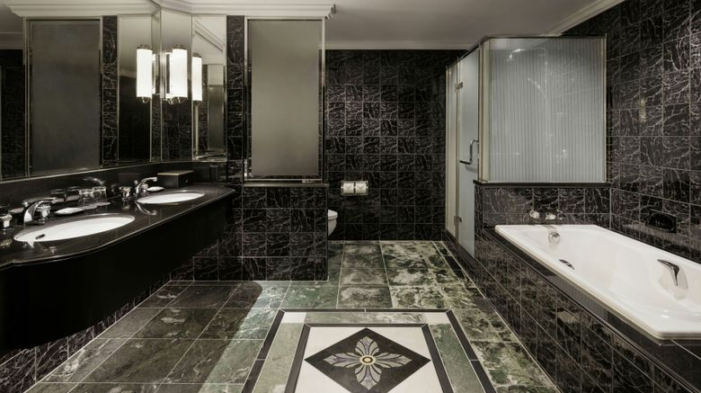 <b>The Westin Tokyo Room</b>. Images powered by <a href="https://www.leonardoworldwide.com/" title="Leonardo Worldwide" target="_blank">Leonardo</a>.
