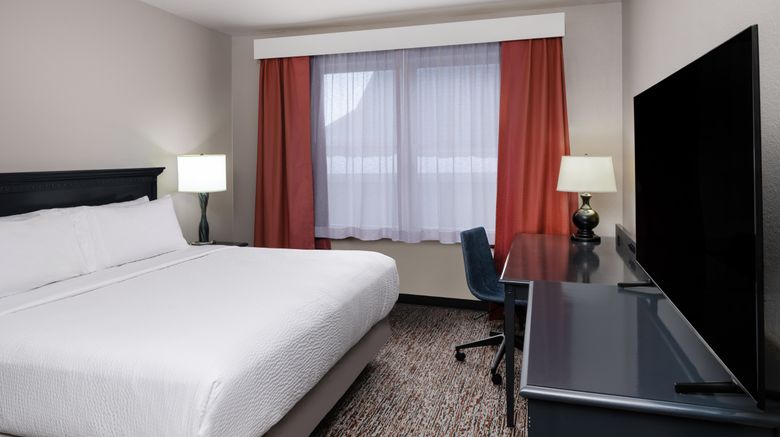 <b>Garner Hotel Gillette South Room</b>. Images powered by <a href="https://www.leonardoworldwide.com/" title="Leonardo Worldwide" target="_blank">Leonardo</a>.