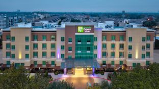 Holiday Inn Express & Suites Houston SW