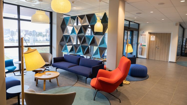 Holiday Inn Express Caen - Epron Exterior