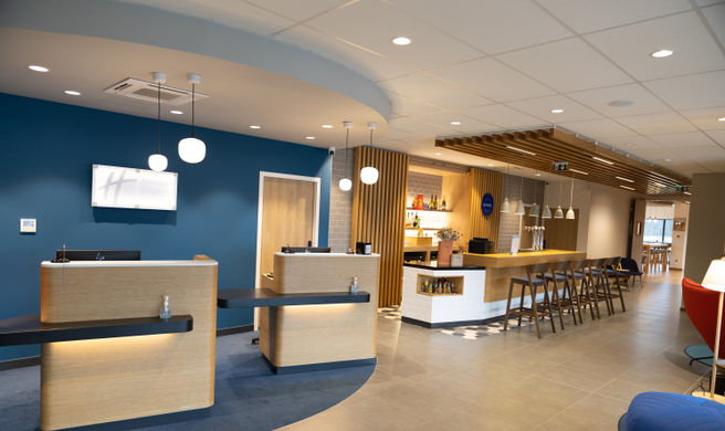 Holiday Inn Express Caen - Epron Exterior
