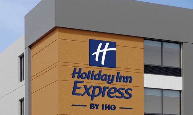 Holiday Inn Express & Suites Weatherford Exterior