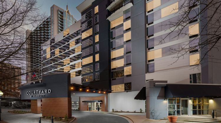 Courtyard Atlanta Buckhead Exterior