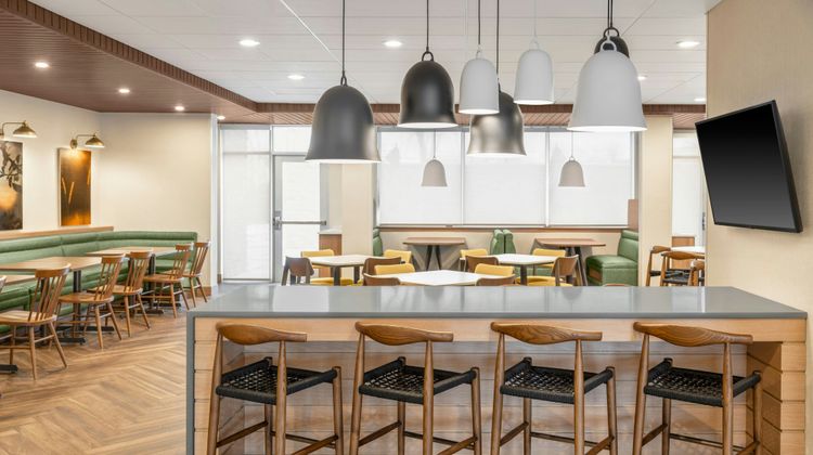 Fairfield Inn & Suites Detroit Taylor Restaurant