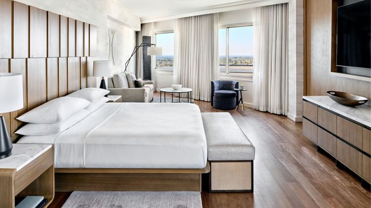Anaheim Marriott Suite