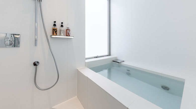<b>Cuvee J2 Hotel Osaka Room</b>. Images powered by <a href="https://www.leonardoworldwide.com/" title="Leonardo Worldwide" target="_blank">Leonardo</a>.