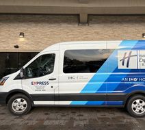 Holiday Inn Express/Stes Toronto Arpt W Lobby