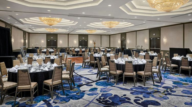 Sheraton Hamilton Hotel Meeting