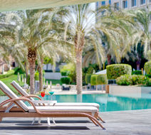 Crowne Plaza Muscat OCEC Lobby