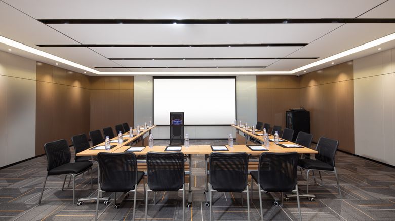 <b>Hampton Hefei Binhu Meeting</b>. Images powered by <a href="https://www.leonardoworldwide.com/" title="Leonardo Worldwide" target="_blank">Leonardo</a>.