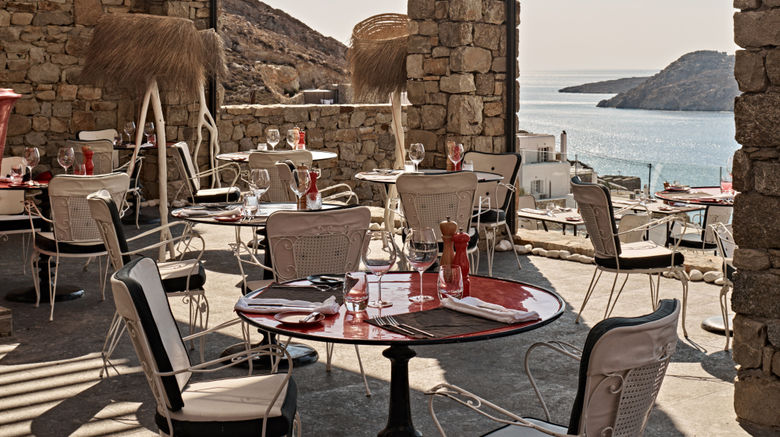 <b>Myconian Avaton Resort Restaurant</b>. Images powered by <a href="https://www.leonardoworldwide.com/" title="Leonardo Worldwide" target="_blank">Leonardo</a>.