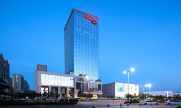 Hampton by Hilton Linyi Linshu