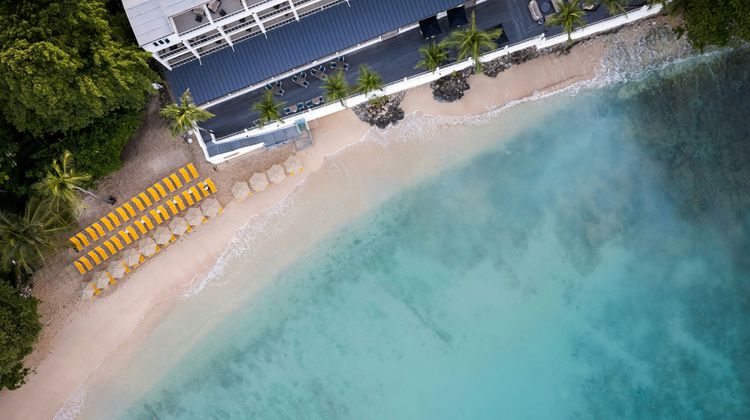 Waves Resort & Spa, Autograph Collection Beach