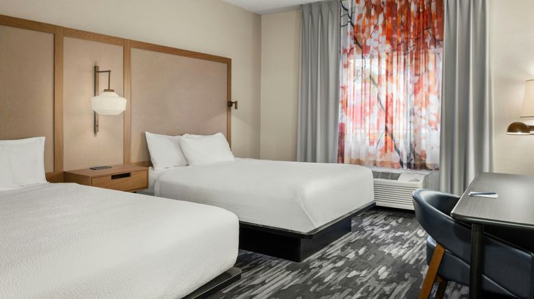<b>Fairfield Inn & Suites Mt. Pleasant Room</b>. Images powered by <a href="https://www.leonardoworldwide.com/" title="Leonardo Worldwide" target="_blank">Leonardo</a>.