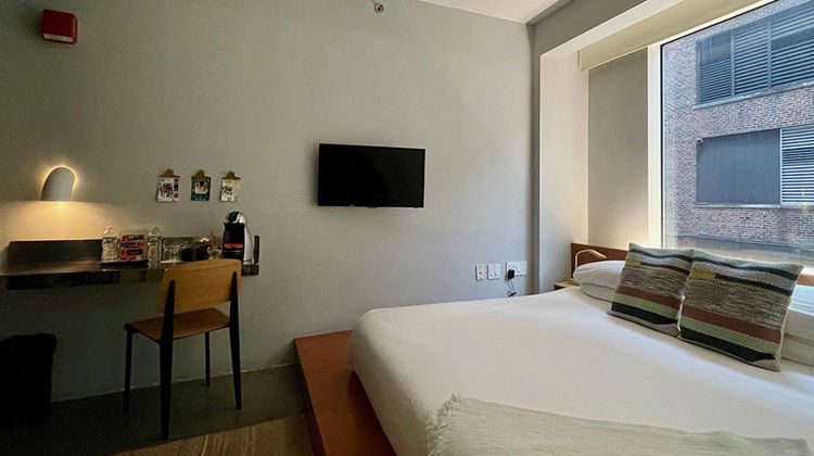 Hotel Alameda Room