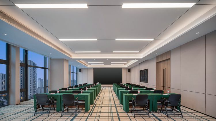 Holiday Inn Express Central Park Meeting