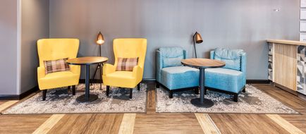 Premier Inn Banbury Town Centre Lobby