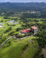 Summit Rainforest & Golf Resort