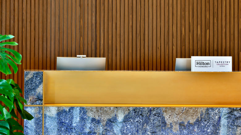 <b>Th8 Palm Dubai Beach Resort-Vignette Col Lobby</b>. Images powered by <a href="https://www.leonardoworldwide.com/" title="Leonardo Worldwide" target="_blank">Leonardo</a>.