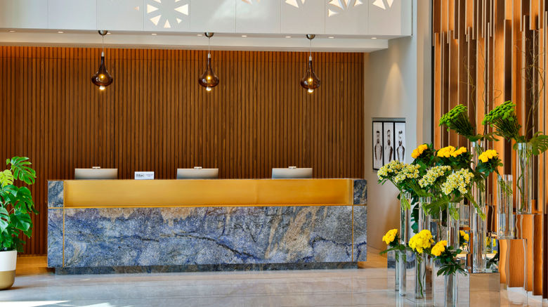 <b>Th8 Palm Dubai Beach Resort-Vignette Col Lobby</b>. Images powered by <a href="https://www.leonardoworldwide.com/" title="Leonardo Worldwide" target="_blank">Leonardo</a>.