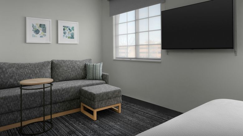 <b>TownePlace Suites Annapolis Room</b>. Images powered by <a href="https://www.leonardoworldwide.com/" title="Leonardo Worldwide" target="_blank">Leonardo</a>.