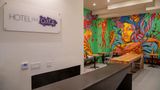 Hotel Des Arts Lobby