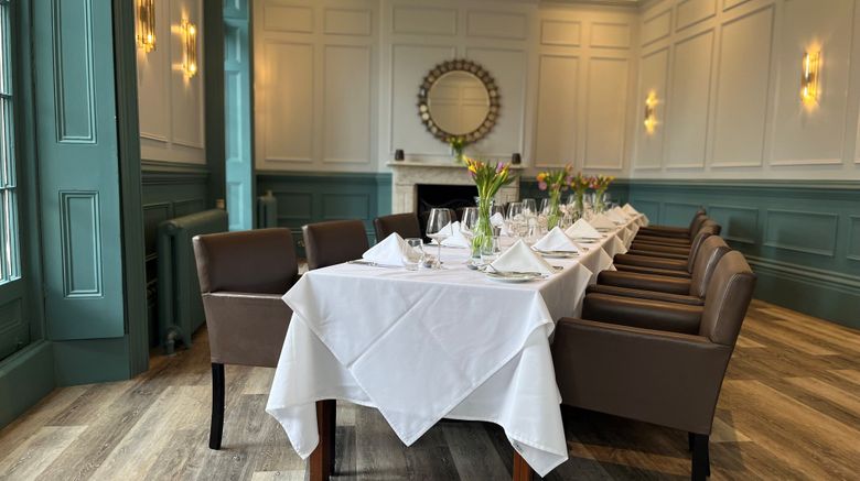 <b>The Royal Hotel Restaurant</b>. Images powered by <a href="https://www.leonardoworldwide.com/" title="Leonardo Worldwide" target="_blank">Leonardo</a>.