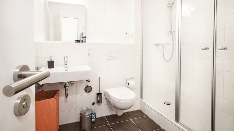 <b>smartments Hamburg Aussenalster Room</b>. Images powered by <a href="https://www.leonardoworldwide.com/" title="Leonardo Worldwide" target="_blank">Leonardo</a>.